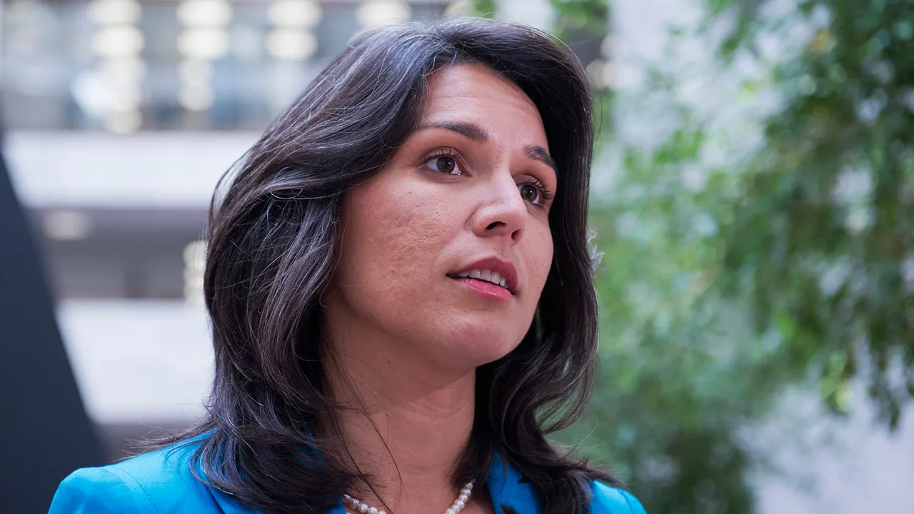 Davidson-TulsiGabbard Тулси Габбард в молодости