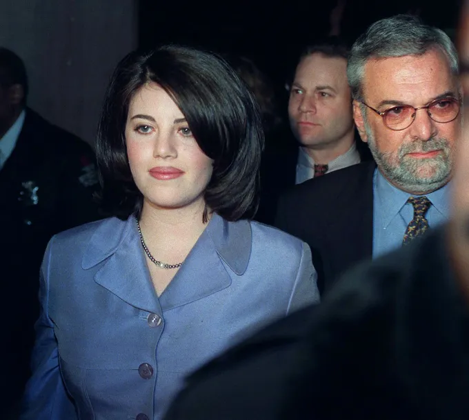 monica-lewinsky-over-the-years-shutterstock-3 Моника Левински в молодости