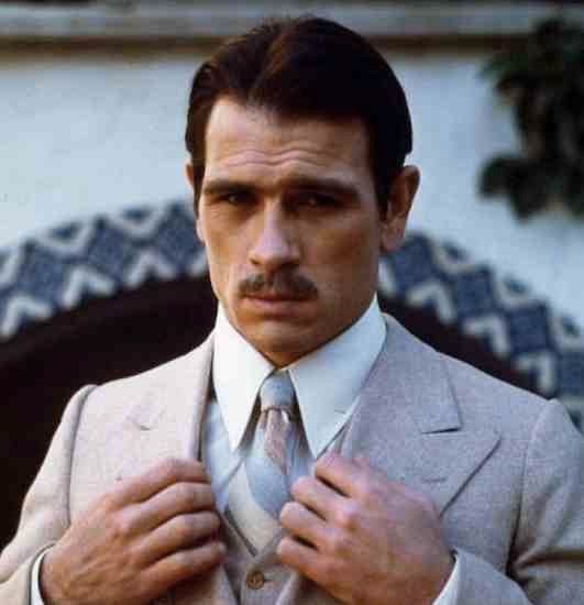 Томми Ли Джонс в молодости