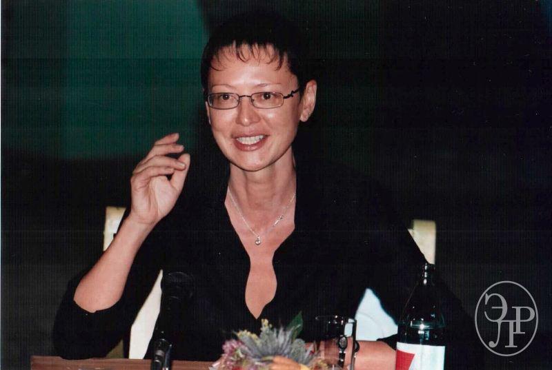 Ирина Хакамада в молодости