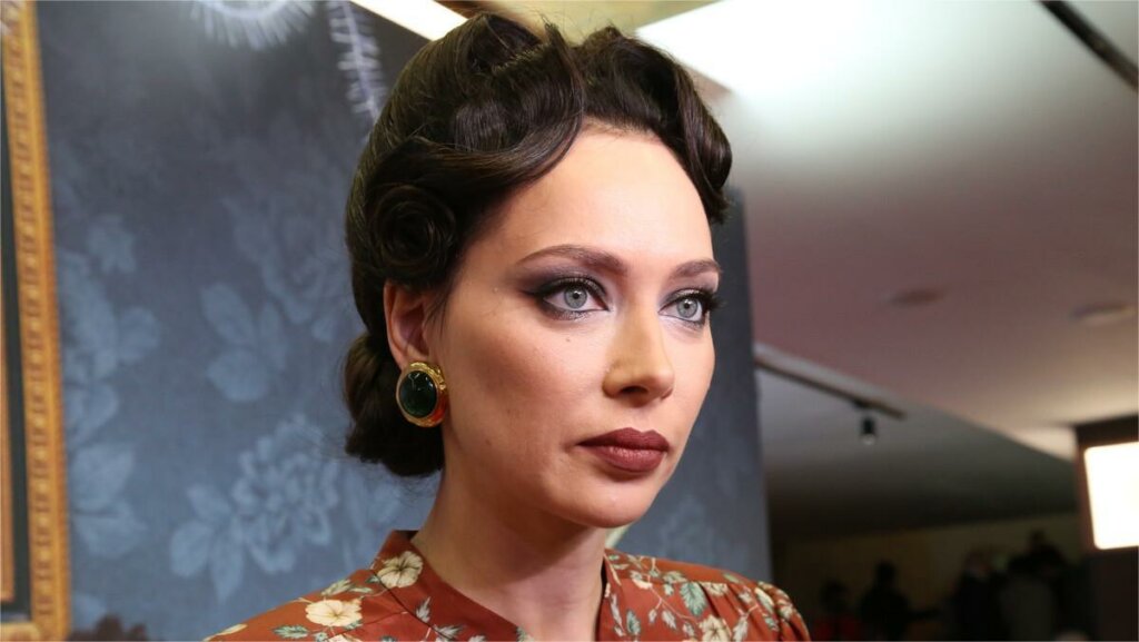 Анастасия Самбурская в молодости