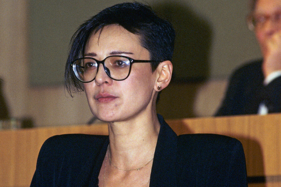 Ирина Хакамада в молодости