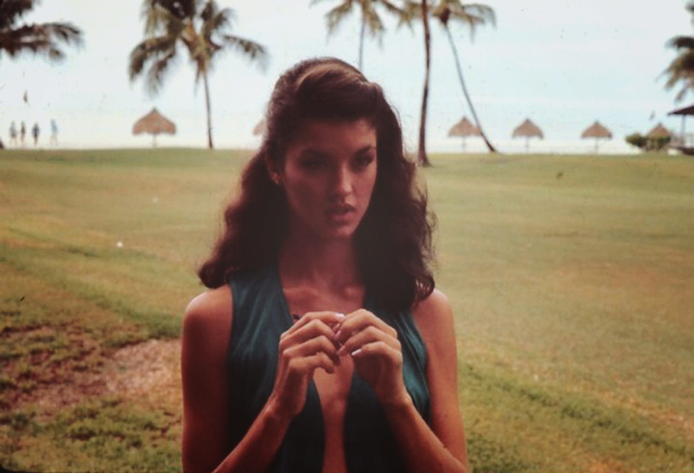 Дженис Дикинсон в молодости