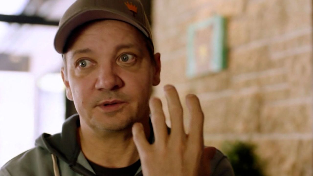 Джереми Реннер в молодости