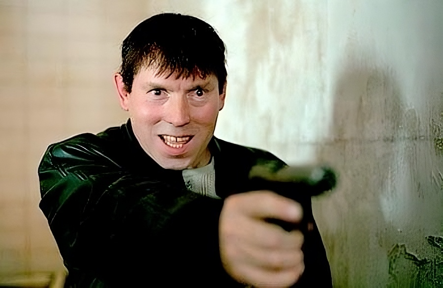 Виктор Сухоруков в молодости