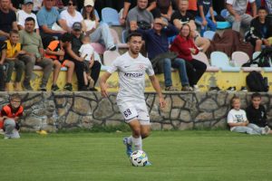 Півзахисник Агротеху Манастирний поїхав на перегляд в Інгулець