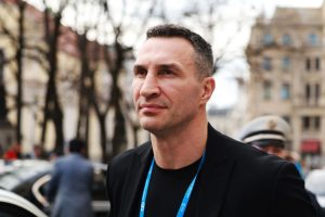 Спенсер Браун: Думаю, що варіант номер один для Володимира Кличка – бій з Агітом Кабаєлом у Німеччині