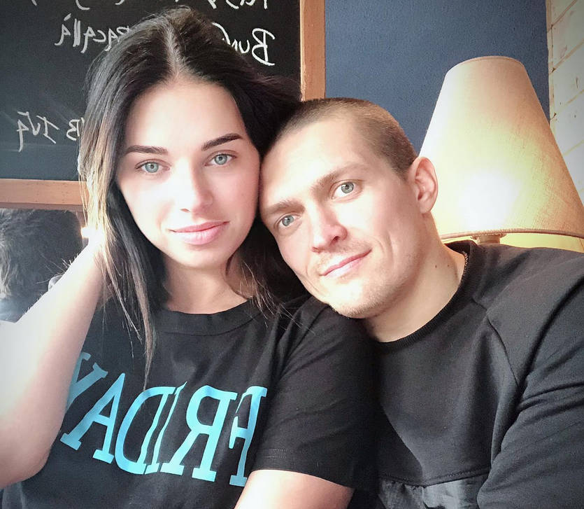 Жена Усика: биография, личная жизнь и роль в карьере боксера