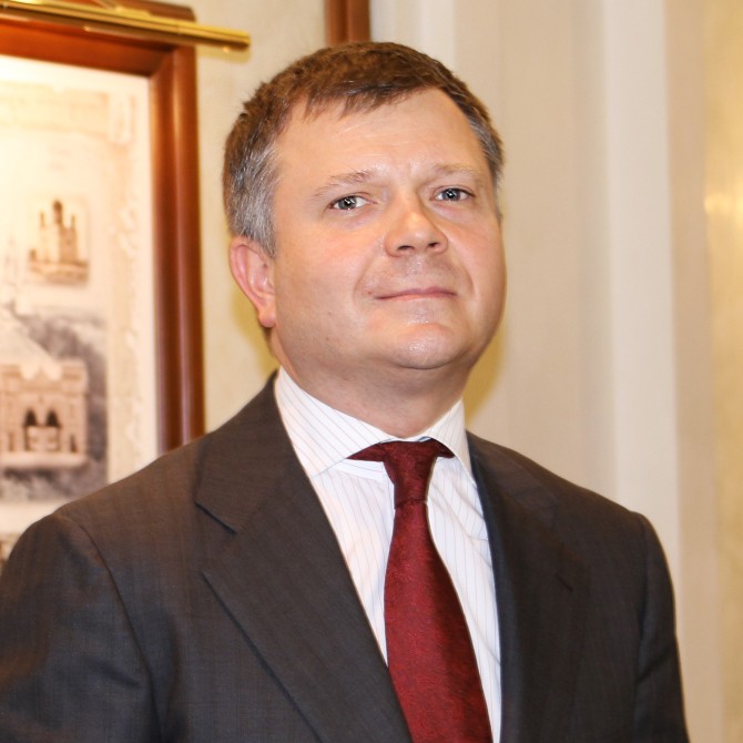 Андрій Єрмак Особисте Життя: біографія, кар'єра та сімейні деталі