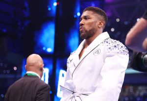 Джошуа – про можливість переходу до MMA: Чому б не зайти на їхню територію?