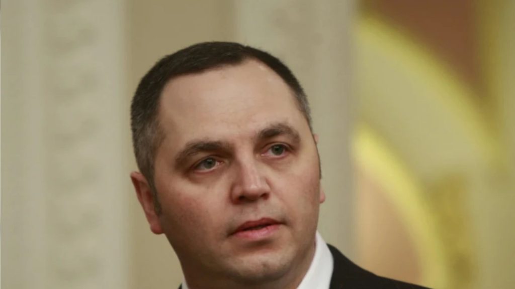 Хто Такий Портнов – біографія, кар’єра та вплив