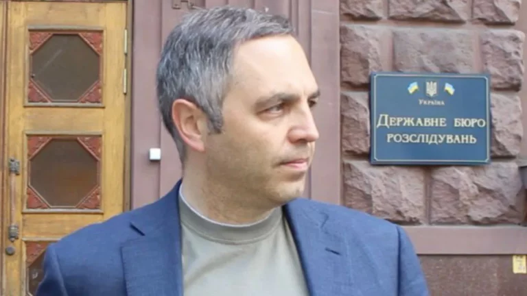 Хто Такий Портнов – біографія, кар’єра та вплив