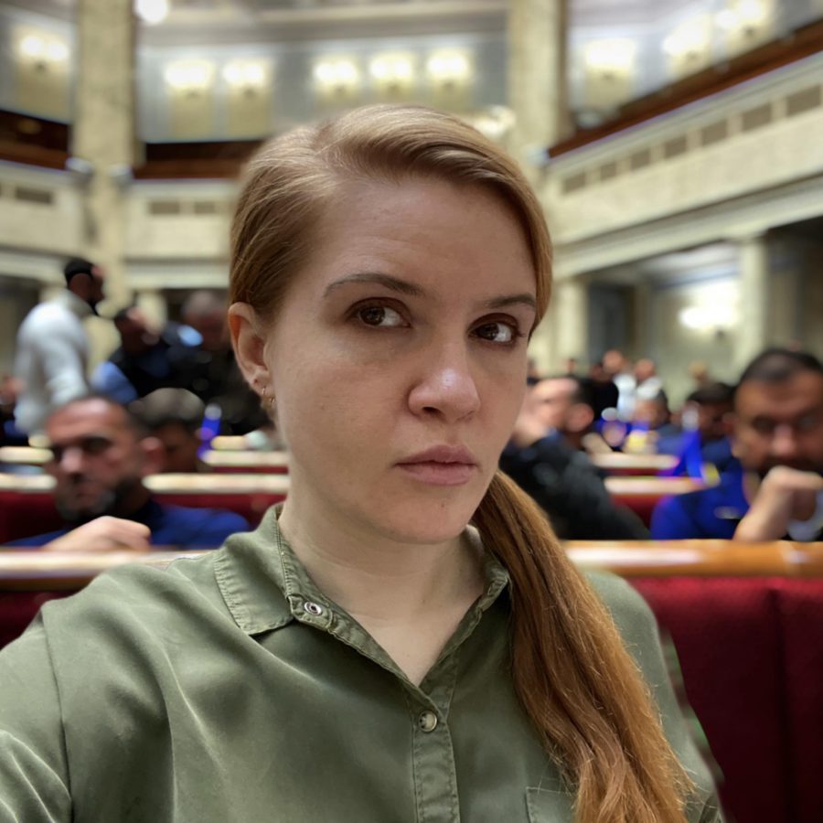 Мар'Яна Безугла Особисте Життя: біографія, кар'єра та сімейні подробиці