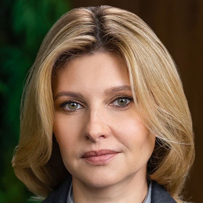 Олена Зеленська: Біографія, Особисте Життя та Кар’єра